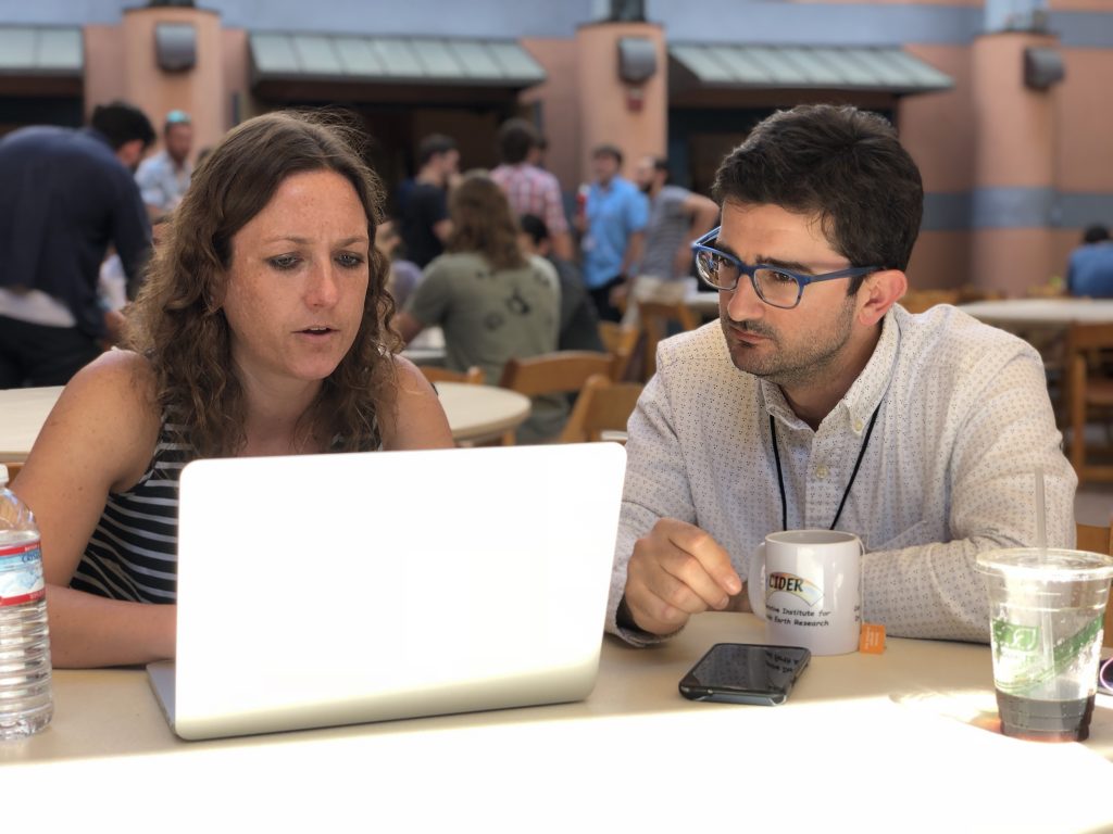 Lauren Waszek and Vedran Lekic